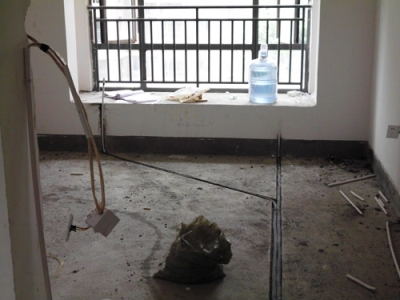 长沙市天心区上城供暖设备经营部,长沙家居地板采暖销售,长沙暖气片采暖备销售.中央热水循环系统设备安装