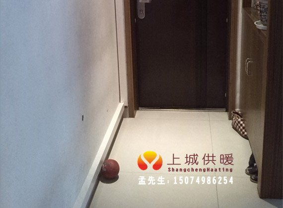 长沙市天心区上城供暖设备经营部,长沙家居地板采暖销售,长沙暖气片采暖备销售.中央热水循环系统设备安装