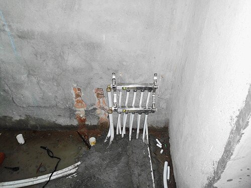长沙市天心区上城供暖设备经营部,长沙家居地板采暖销售,长沙暖气片采暖备销售.中央热水循环系统设备安装