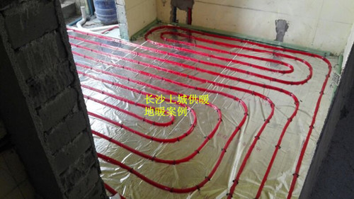 长沙市天心区上城供暖设备经营部,长沙家居地板采暖销售,长沙暖气片采暖备销售.中央热水循环系统设备安装